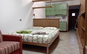 THE LITTLE NEST con balcone e box privato